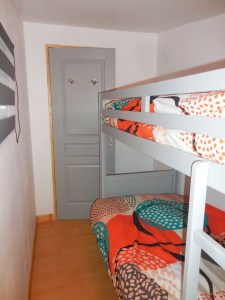 chambre cabine avec 2 lits superposés